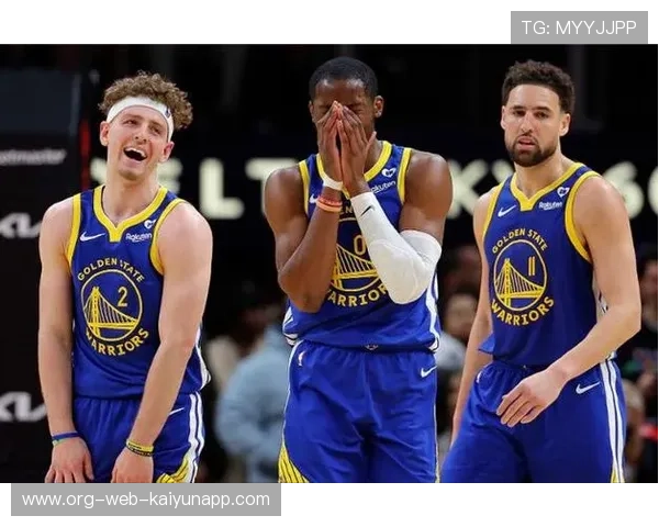 勇士队战术调整得当，连胜多场稳居西部前列，勇士队dub